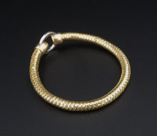Roberto Coin Primavera Pave Diamond Circle Bangle Bracelet 18k Gold 6.5" BG943