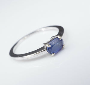 14k White Gold 0.7ct Blue Sapphire Solitaire Ring Sz 7.25 Stackable Band RG3245