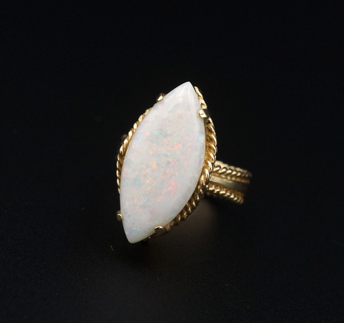 Vintage 14k Yellow Gold Natural Marquise Opal Cabochon Ring Size 5.75 RG3915