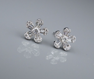 14k White Gold Diamond Flower Cluster Stud Earrings 0.8ctw Natural 10mm EG2466