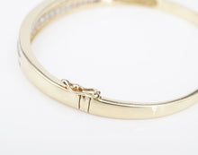 Elegant Natural Diamond Hinged Bangle Bracelet 14k Yellow Gold 6.5" BG871