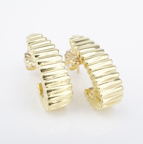 18k Yellow Gold Hammerman Brothers Fluted J-Hook Earrings 3/4