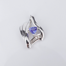 Levian 14k White Gold Tanzanite Diamond Pendant Trillion Vintage PG1896