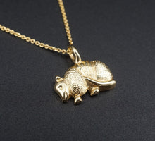 Adorable 14k Yellow Gold 3D Texas Armadillo Charm Pendant Necklace 18" NG1287