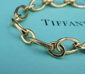 Tiffany & Co. 18k Yellow Gold Clasping Link Charm Bracelet 7.25" 7mm BG944
