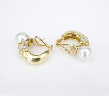 18k Pearl Diamond Earrings Huggie J Hook Yellow Gold Designer CASSIS 1.1" EG2273