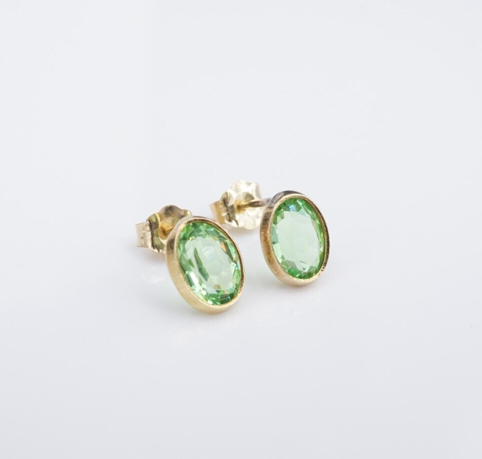 Rare Vintage Green Uranium Glass Stud Earrings 14k Yellow Gold 0.4