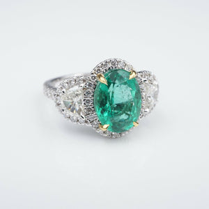 NWOT 18k White Gold 4.4ctw Natural Emerald Diamond Halo Ring Size 6.5 CO885