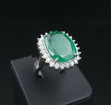 NWOT 14k White Gold 9 carat Natural Emerald Diamond Halo Ring Size 6.75 CO906