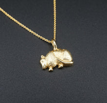 Adorable 14k Yellow Gold 3D Texas Armadillo Charm Pendant Necklace 18" NG1287