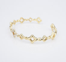 David Yurman Venetian Diamond Bracelet Quatrefoil Single Row Cuff 18k Gold BG930