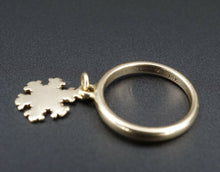 James Avery Aspen Snowflake Crystal 14k Gold Dangle Charm Ring Retired RG3041