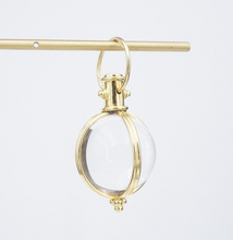 Temple St. Clair Pendant 18k Gold Classic Round Amulet 2" Crystal Orb PG1878