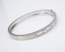 Penny Preville Openwork Diamond Hinged Bangle Bracelet 18k White Gold 6.5" BG898