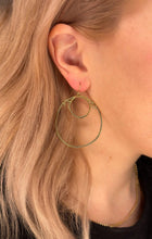 Modernist 9k Yellow Gold Open Circle Dangle Hoop Earrings 1.6" Jean Mahie EG1638