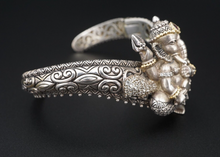 Barbara Bixby Sterling 18K Blue Diamond Gems Ganesh Cuff Bracelet Pouch BS2860