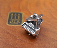 James Avery 3-D Grand Piano Charm Sterling Silver Music 3/4" Uncut CHS1845