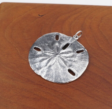 James Avery Sand Dollar Pendant Sterling Silver 1.8" Rare Retired Size PS2166