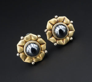 Vintage Lagos Arcadia Sterling 18k Gold Hematite Flower Clip Earrings 1" ES2308