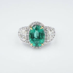 NWOT 18k White Gold 4.4ctw Natural Emerald Diamond Halo Ring Size 6.5 CO885