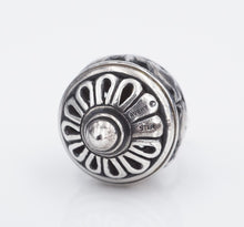 James Avery Spirit of Christmas Ornament Charm Sterling Silver Retired CHS1899