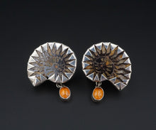 NWOT Darla Nordstrom Sterling Silver Ammonite Amber Fossil Earrings 1" ES2297